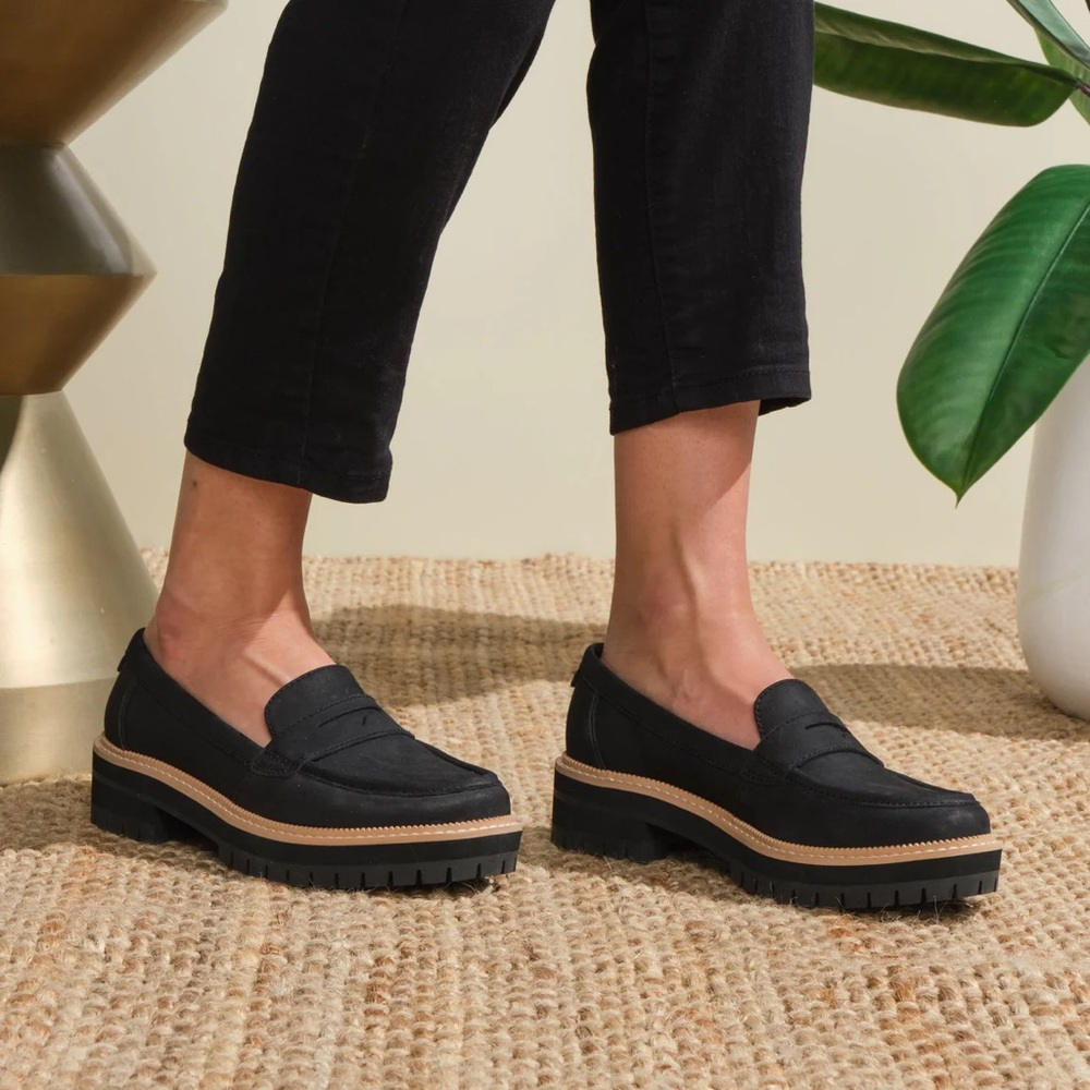Toms Cara Loafers Like New
